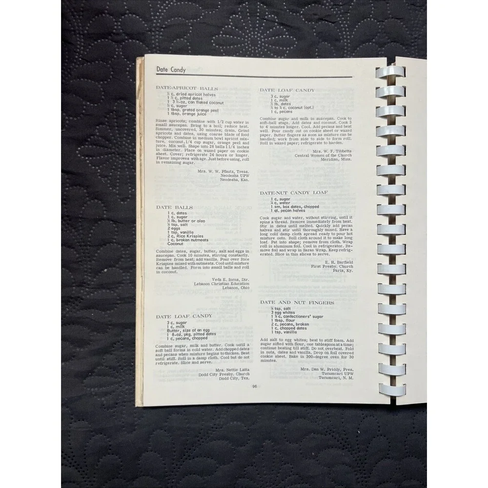 VTG Favorite Recipes Of Presbyterian Women 1968 Desserts W/Party Beverages Home